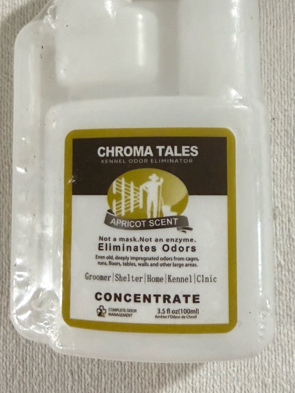 CHROMA TALES Apricot Scent Kennel Odor Eliminator Concentrate